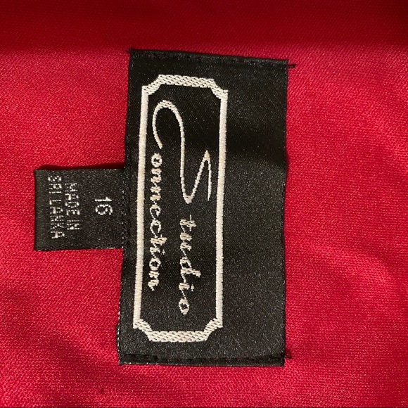 Studio Connections Swirl Textured Dress - Picture 5 of 7